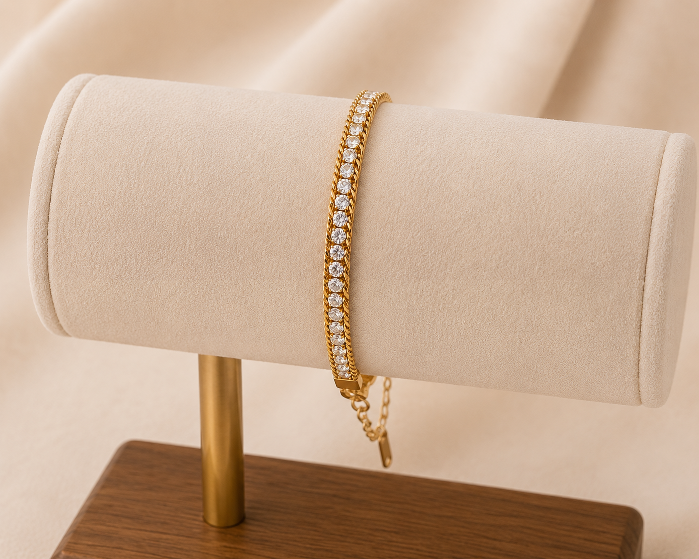 ELARA TENNIS BRACELET