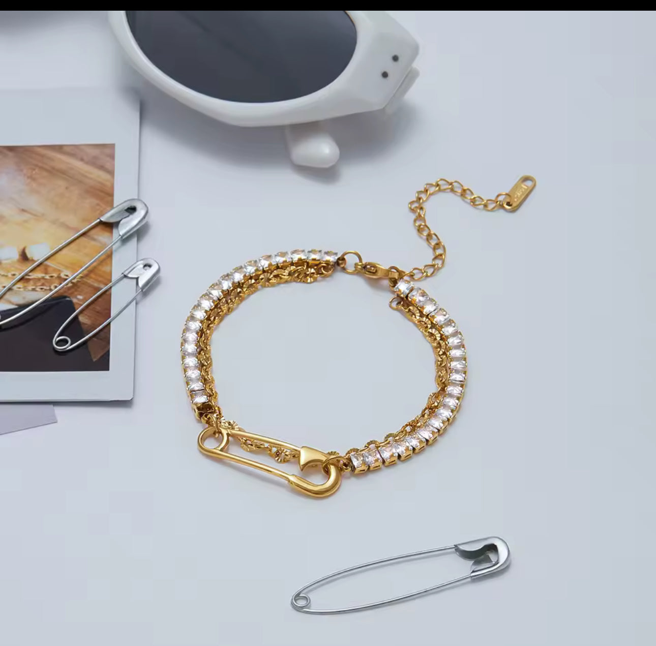 LIORA PIN CRYSTAL BRACELET