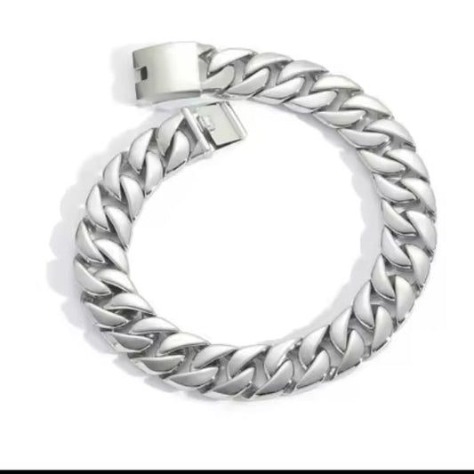 DONNA CUBAN NECKLACE