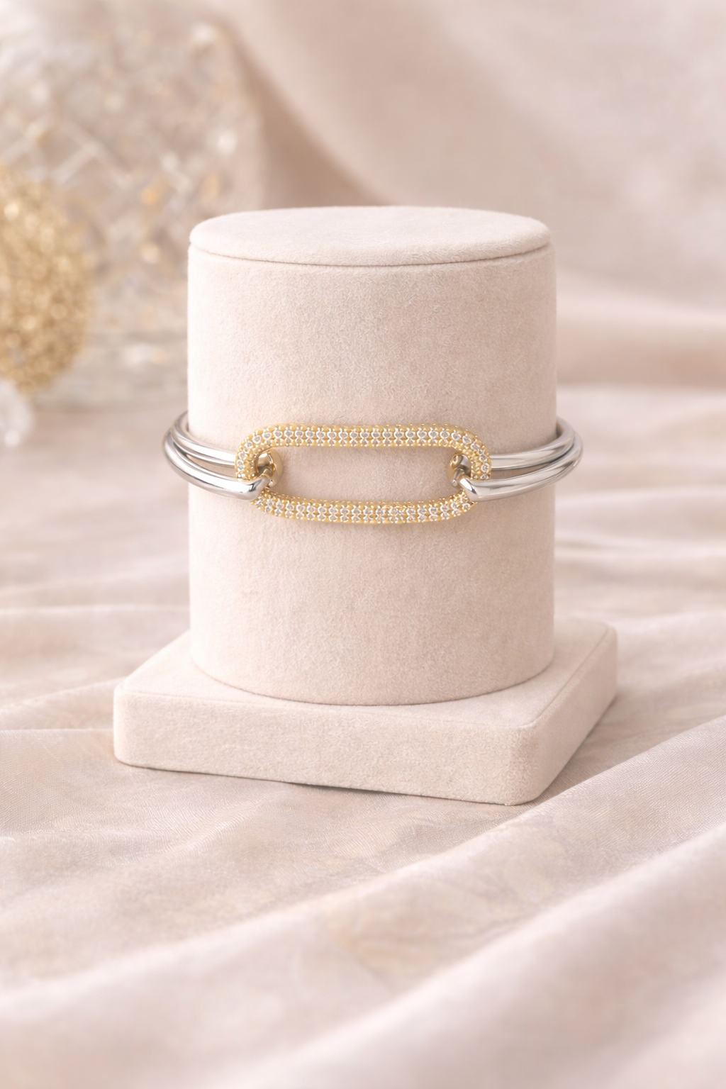 LUMIERE LINK CRYSTAL BRACELET