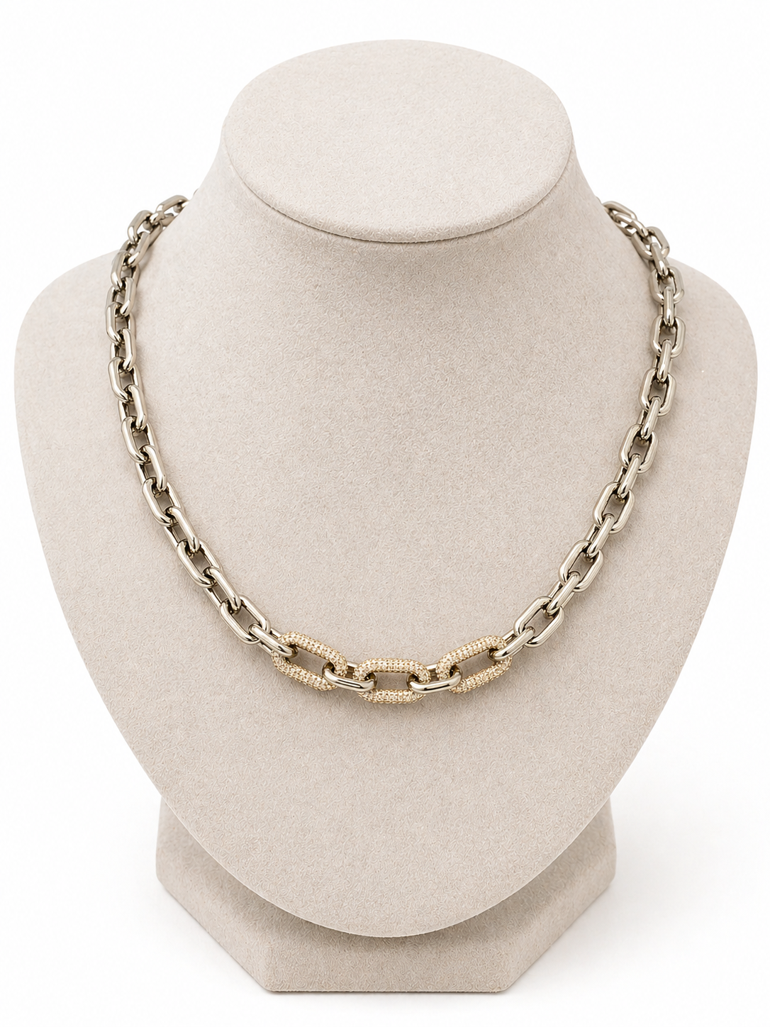 LUXELINK TRIPLE PAVÉ LINK NECKLACE