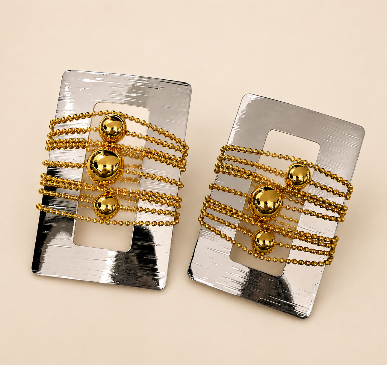 SANDY STATEMENT EARRINGS