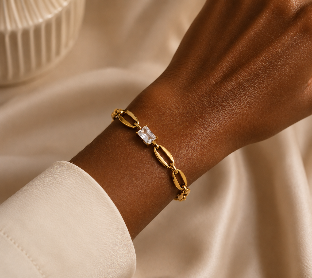 EMBER CRYSTAL LINK BRACELET
