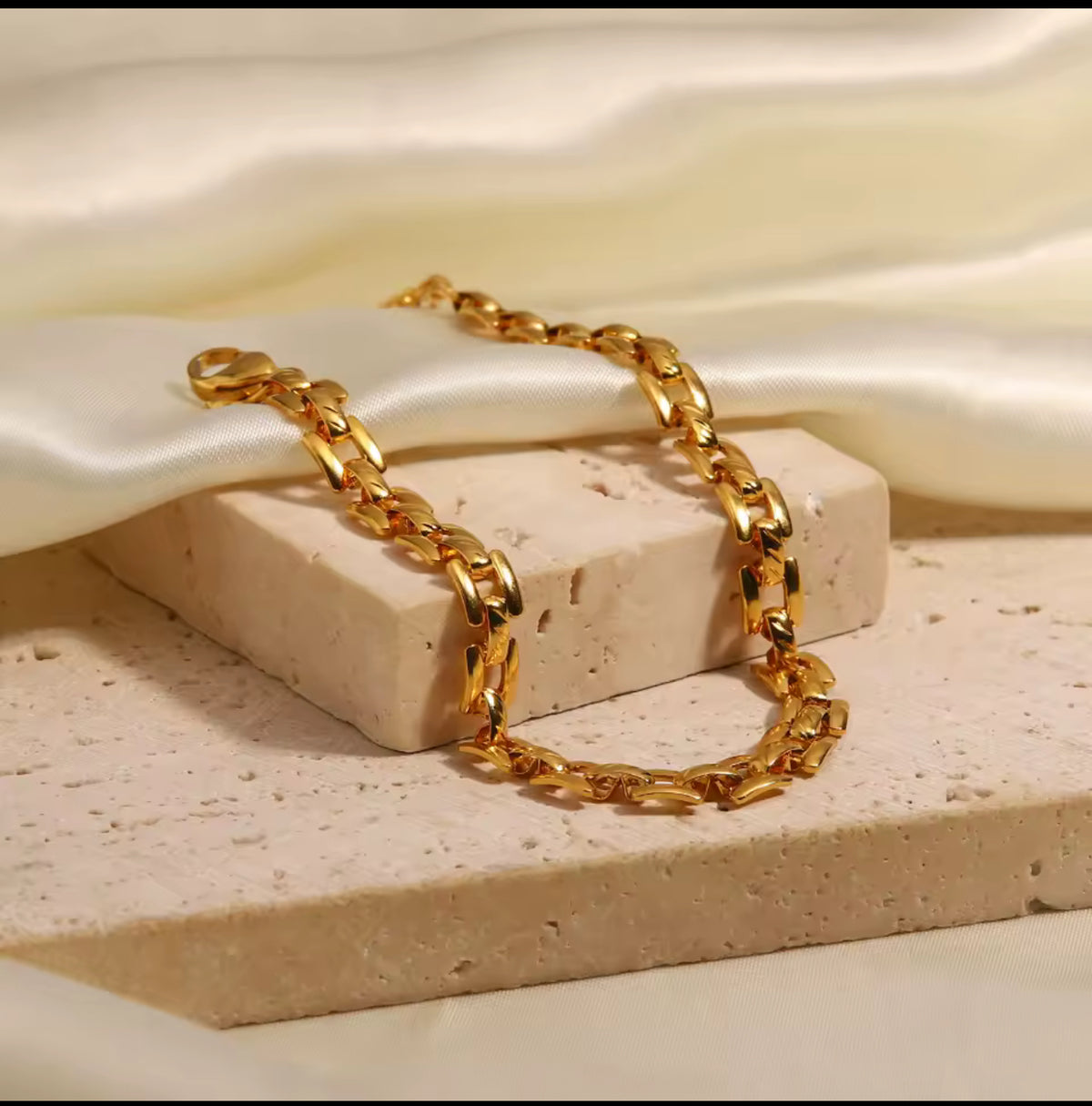 LENA LINK BRACELET
