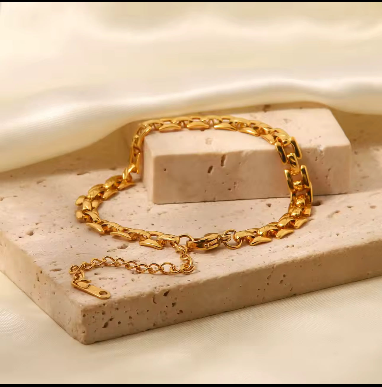 LENA LINK BRACELET