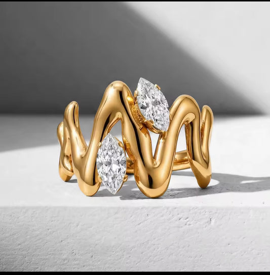 AMANI WAVE CRYSTAL RING
