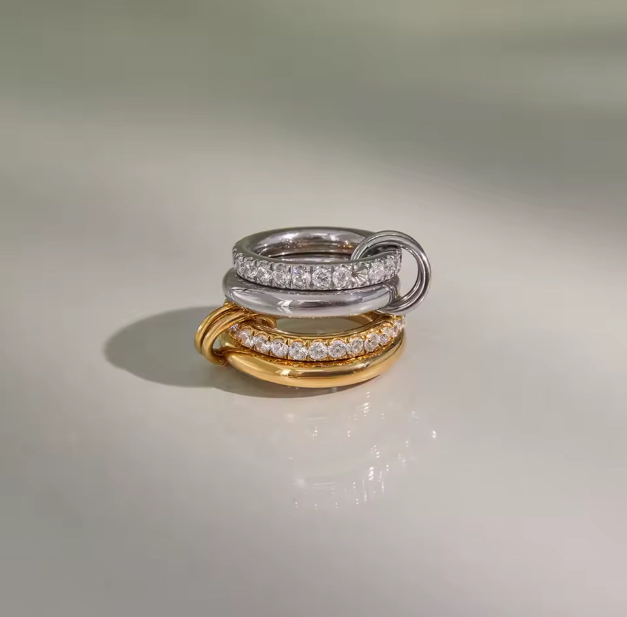 LUNA INTERLOCKING CRYSTAL RING