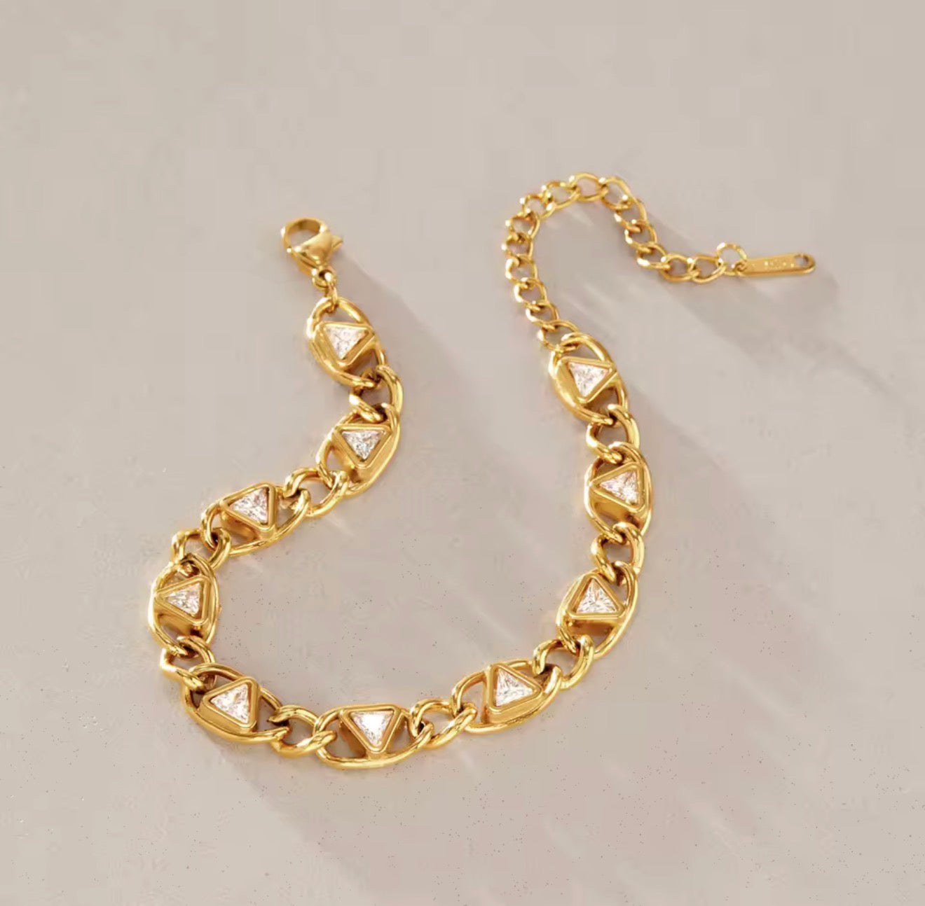 ELIA CRYSTAL LINK BRACELET