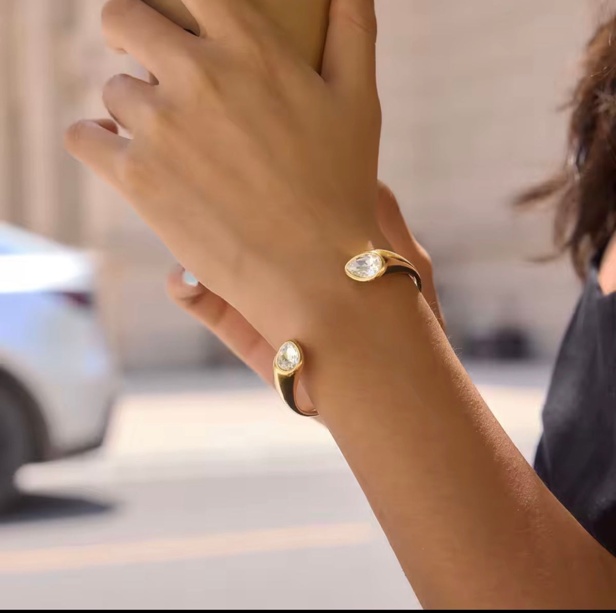 JADA CRYSTAL CUFF BRACELET