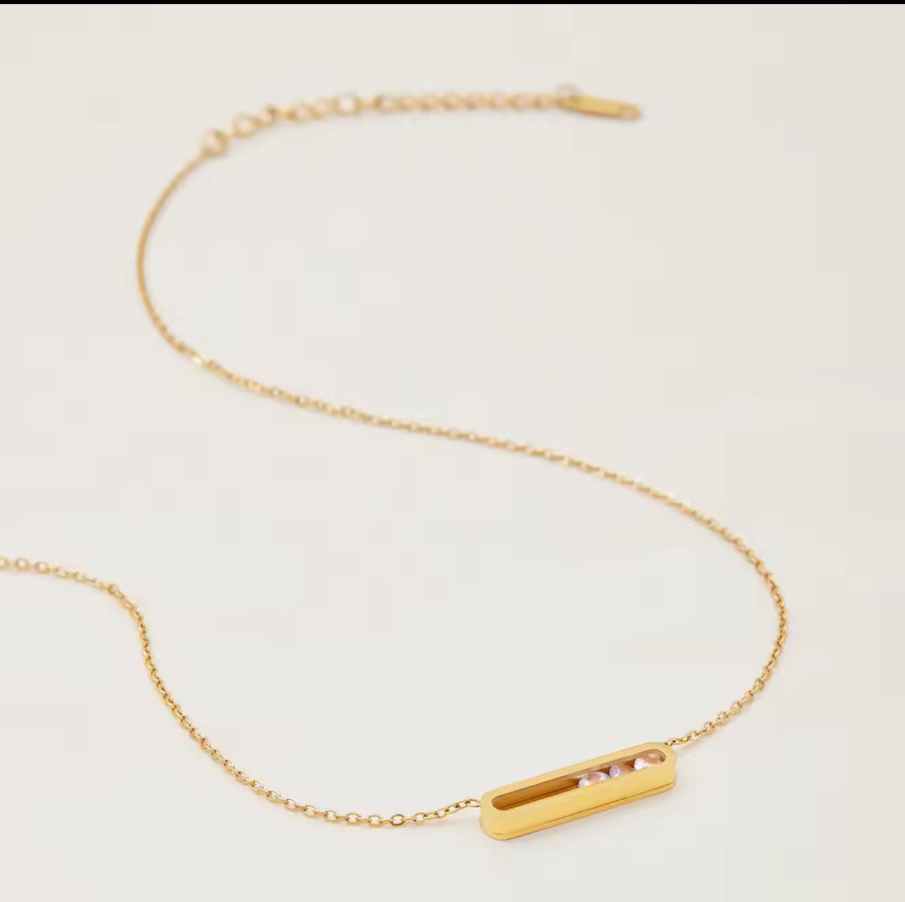 AVERY CRYSTAL BAR NECKLACE